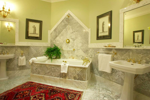 Marble Bathroom in The Print Room (Master Suite)